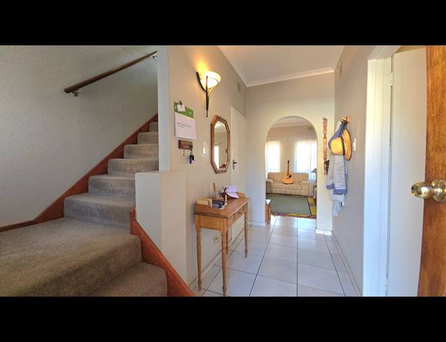 3 BEDROOM DUPLEX FOR SALE IN MALVERN